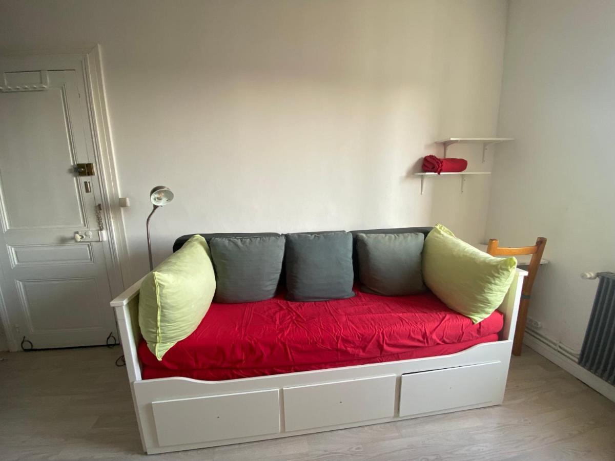 Petit Studio Confortable Pour Deux Personnes - 037 Rouen Dış mekan fotoğraf